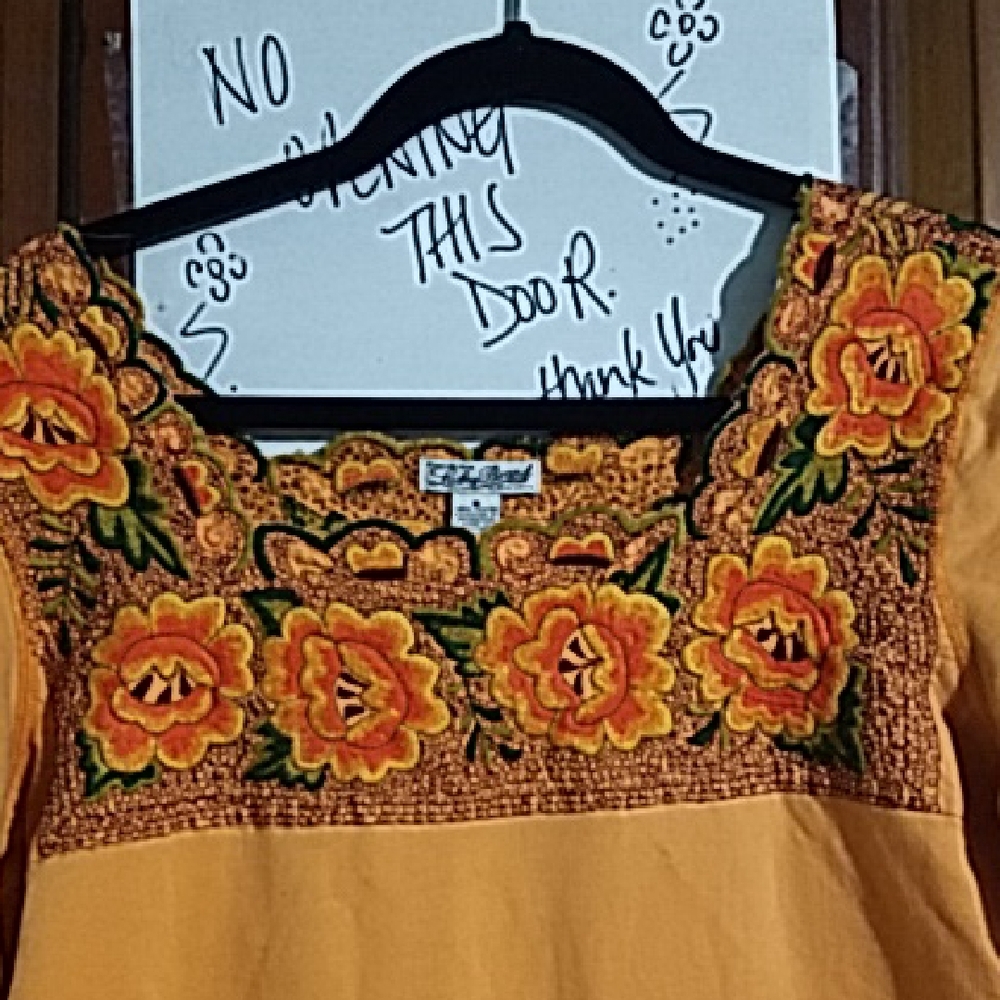 Yellow Floral Embroidered Top - Picture 4 of 7